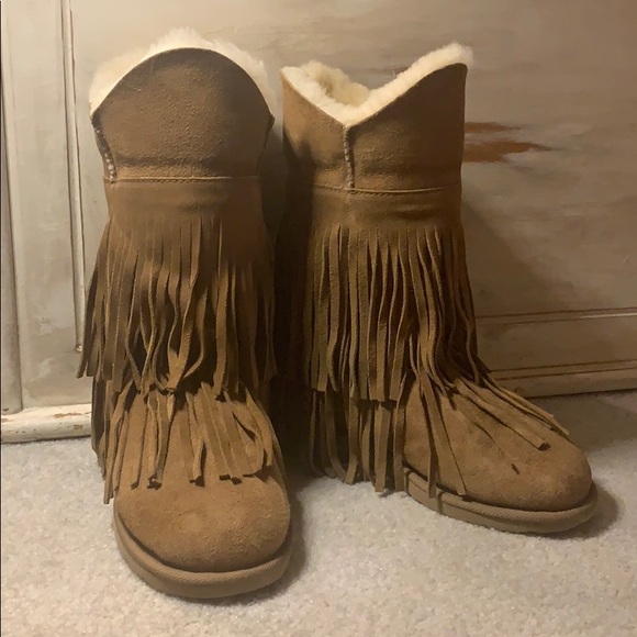Koolaburra Shoes - Koolaburra by UGG Haley fringe fur boots